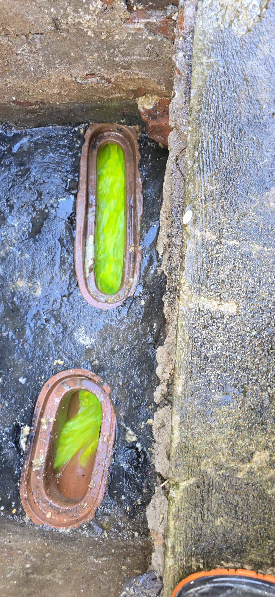 Drain blockage cleared and pipe flowing again